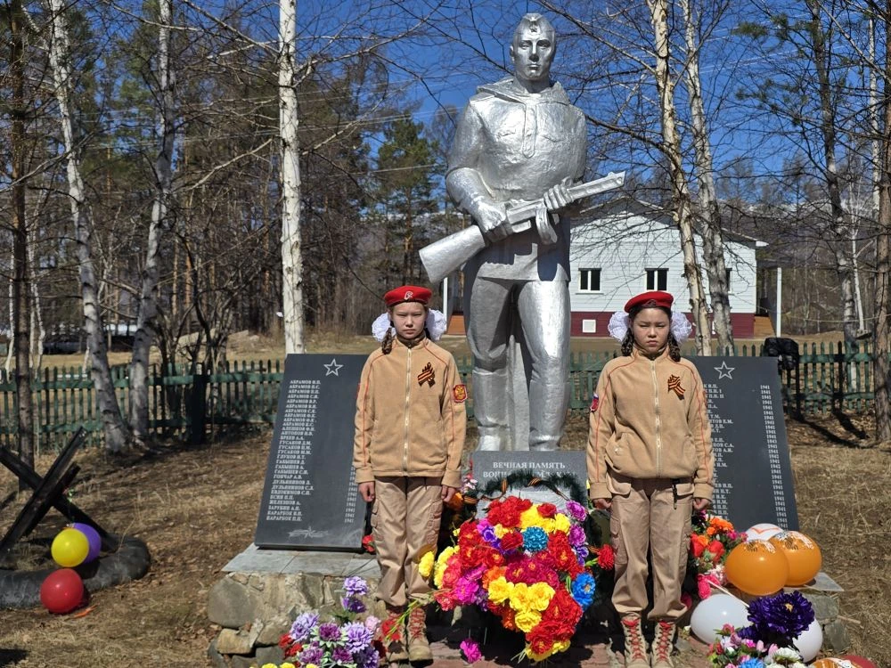 🇷🇺9 мая, в день, ознаменованный глубокой скорбью и непоколебимой гордостью, ученики М...