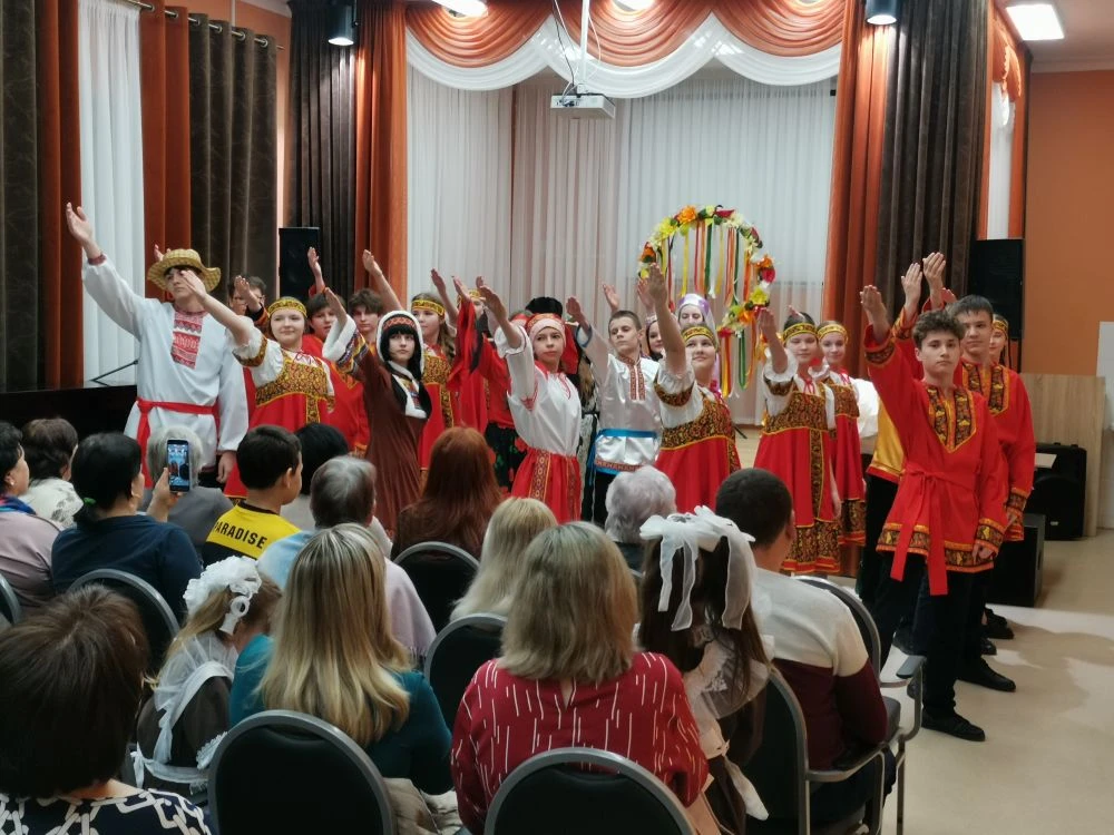 В МАОУ СОШ имени С.Е. Кузнецова с. Чемодановка состоялось по-настоящему доброе и торжественное событ