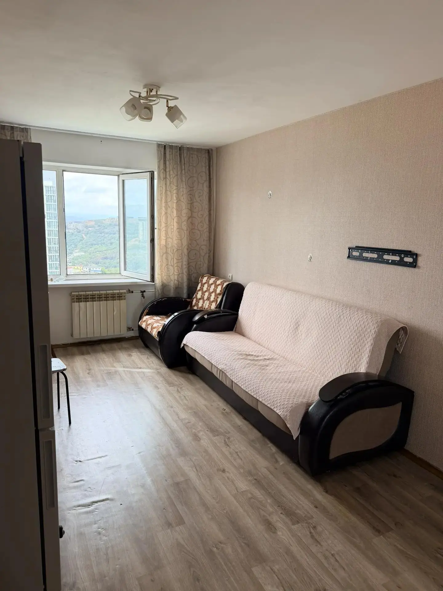 Студия · 22.8 м² · 8/9 эт.