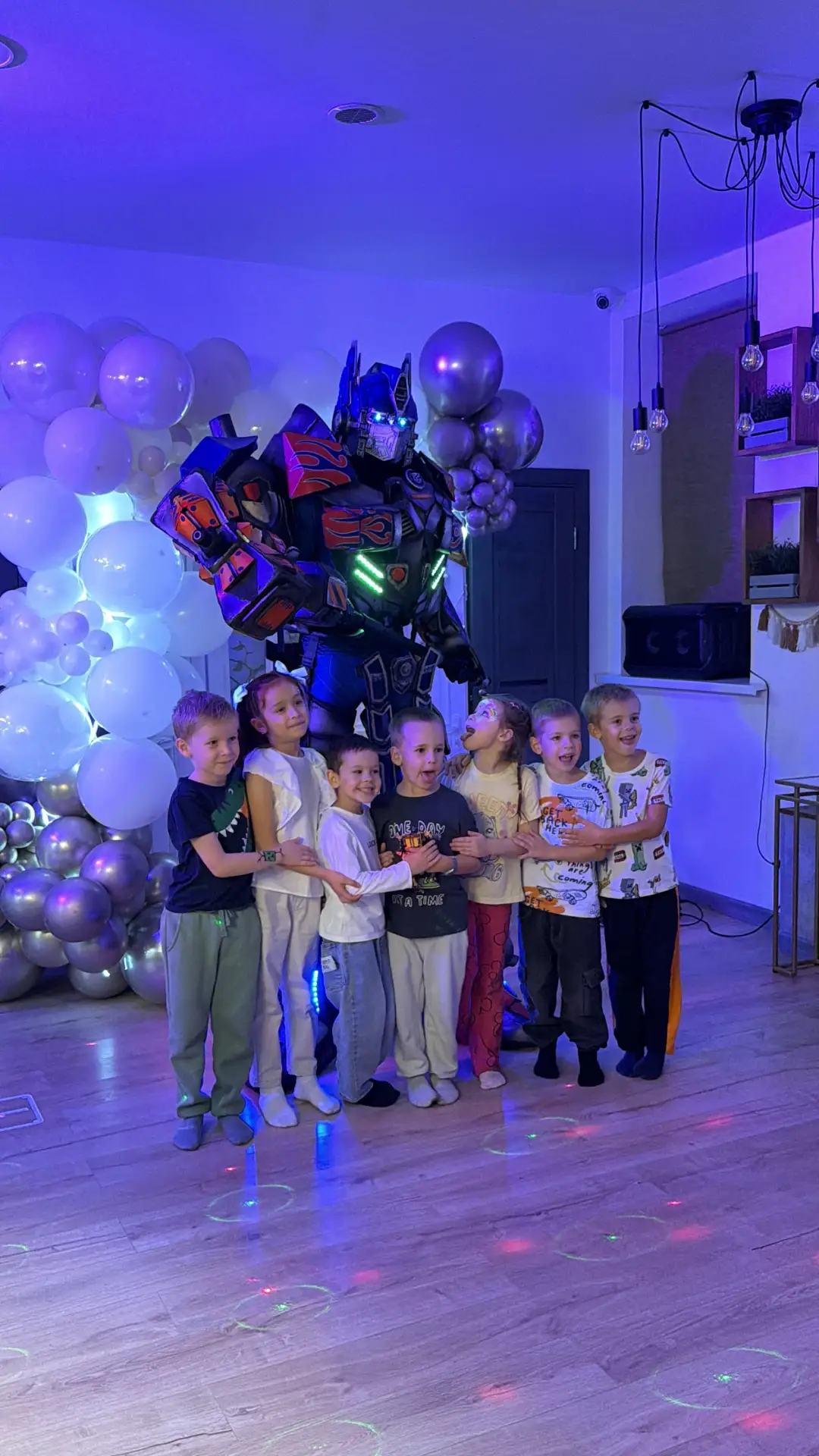 Тусовались сегодня с 5-6 летками✌🏻