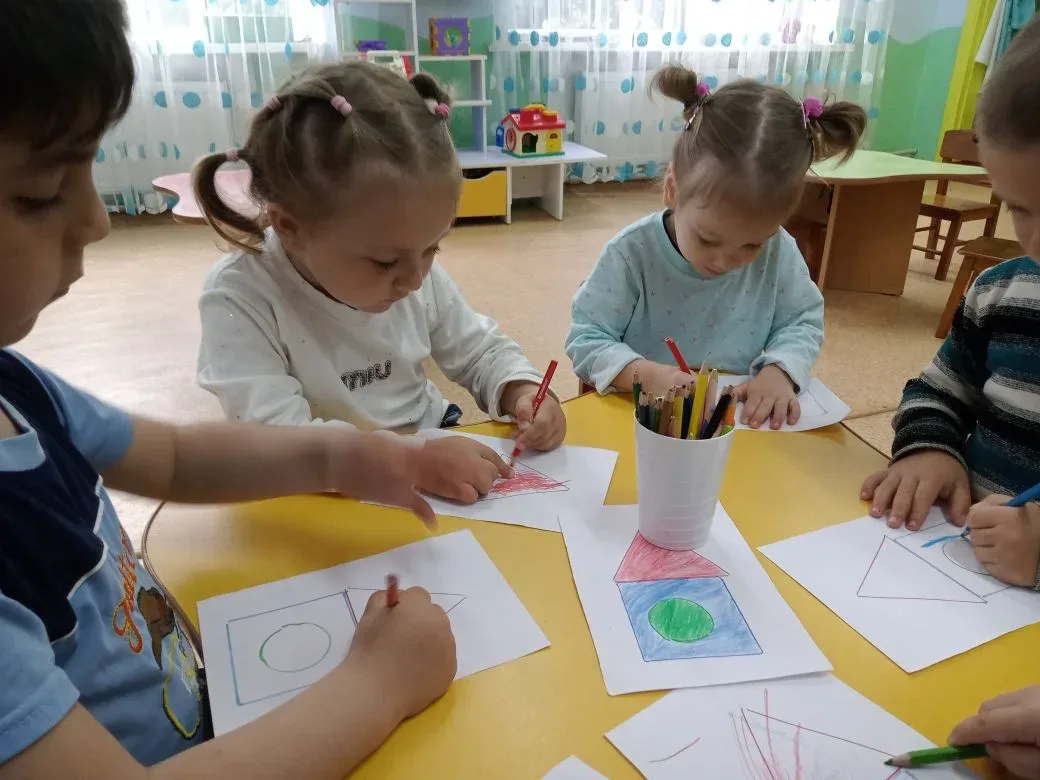 В нашем детском саду " Радуга" 19.05- 21.05.2026 г прошли итоговые занятия в младшей и ...
