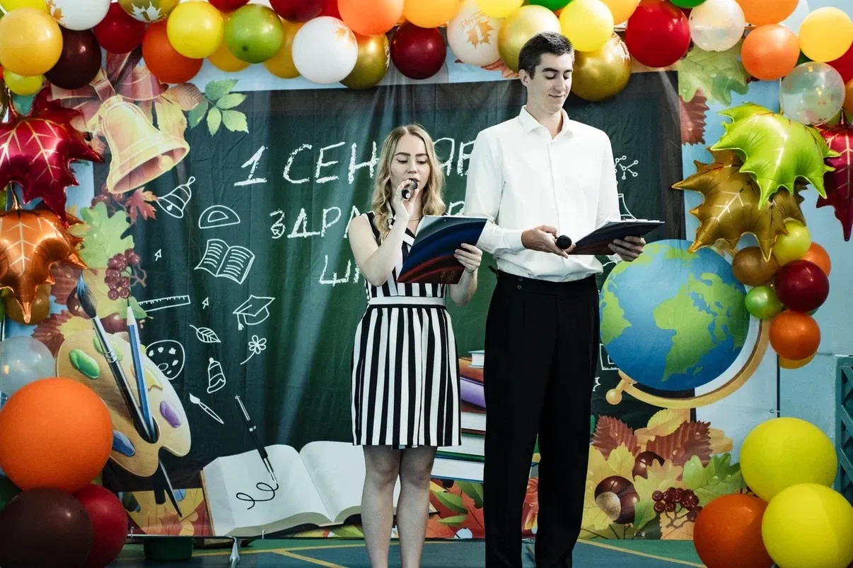С НОВЫМ УЧЕБНЫМ ГОДОМ ! Здравствуй, школа! 🎒📚