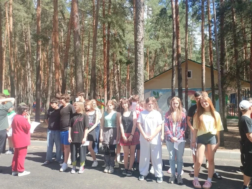 6 июня открылся профильный стационарный  лагерь на базе ДОЛ "Заря". Программа лагеря связана с эколо