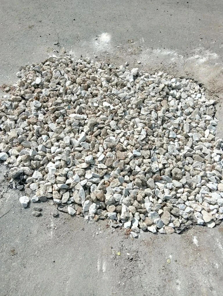Провал рядом с музыкальной школой засыпали.