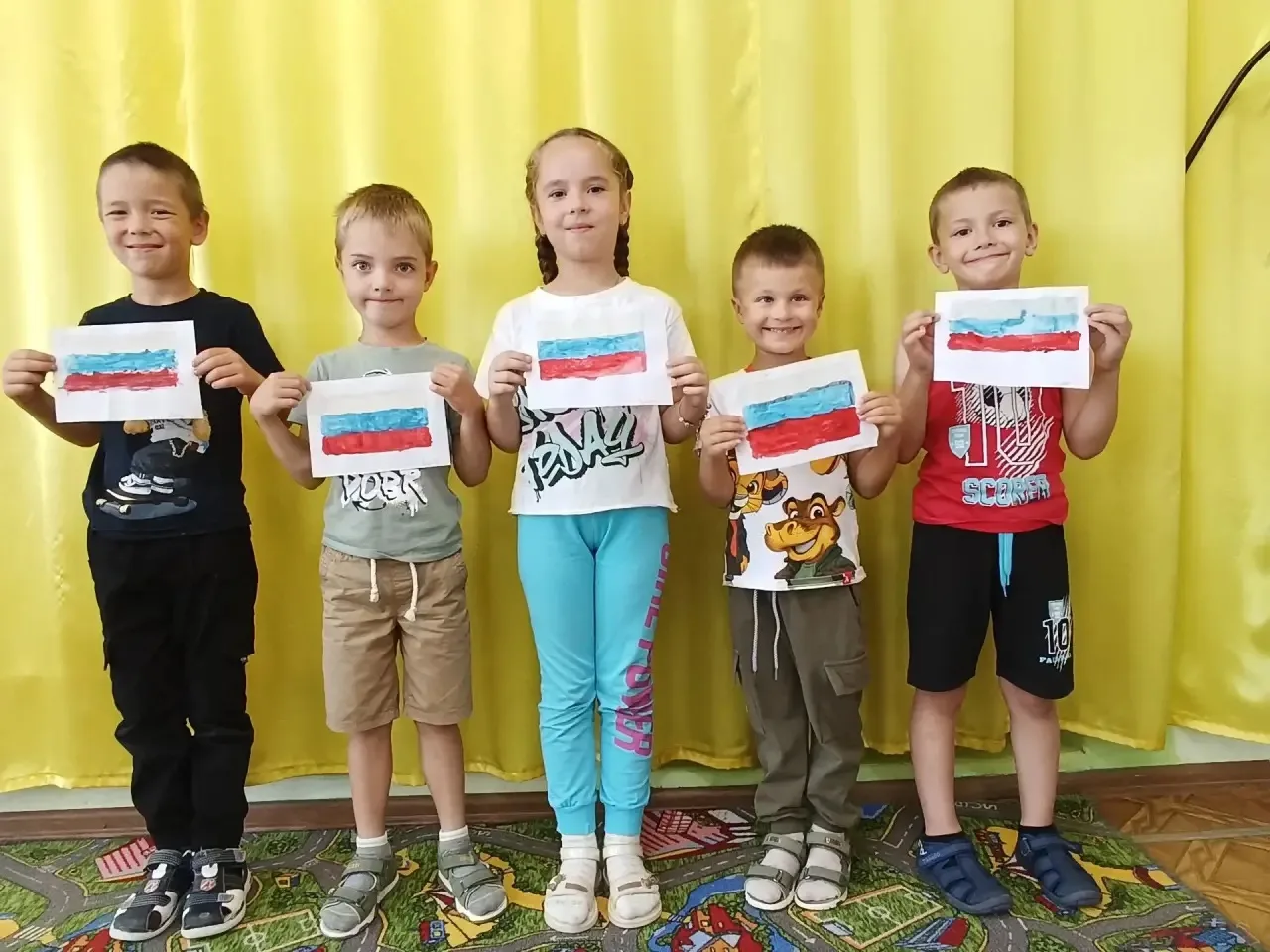 🎉 День Государственного флага в нашем детском саду! 🎉