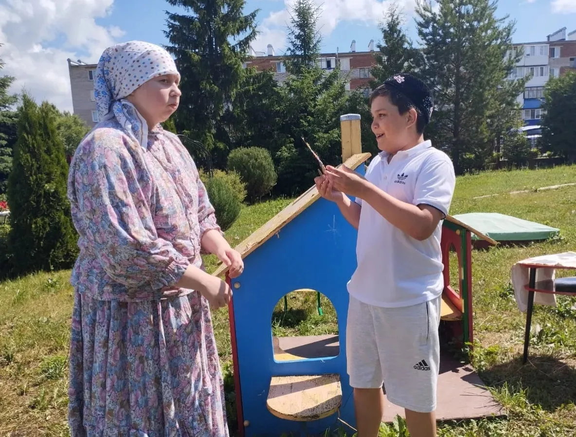 ✨ В реабилитационном центре «Радость» («Шатлык») прошла замечательная постановка сказки Габдуллы Тук