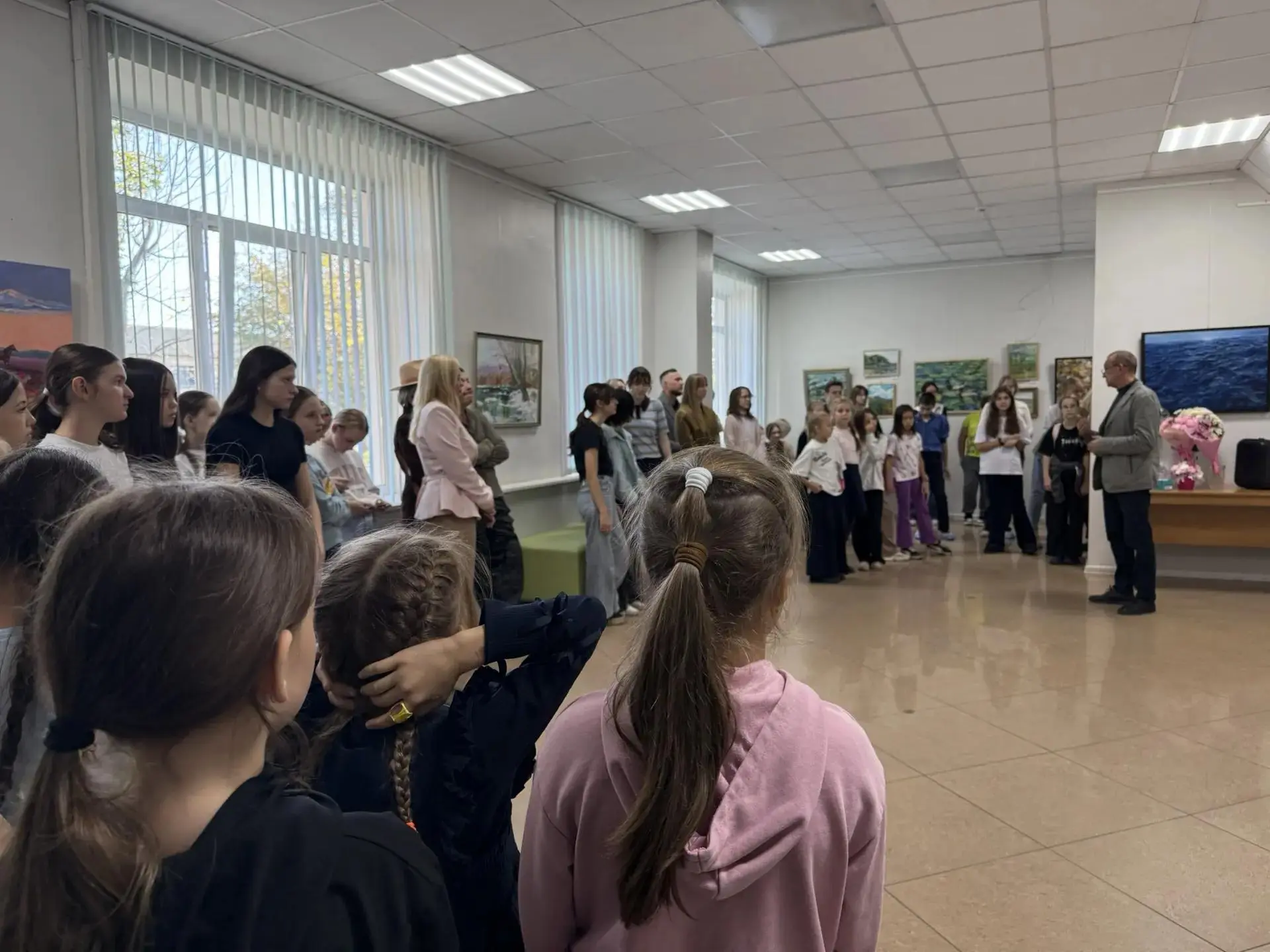 Дорогие друзья! 7 октября мы с радостью открыли выставку дуэт талантливых авторов — наш...