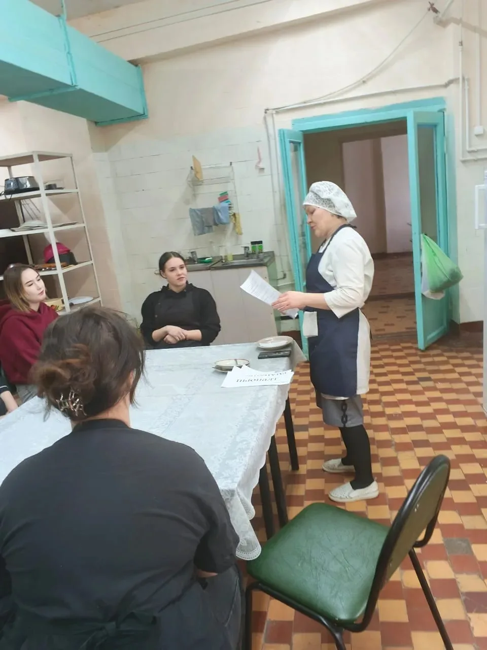Тепло женских сердец: 414 группа встречает весну! 🌷