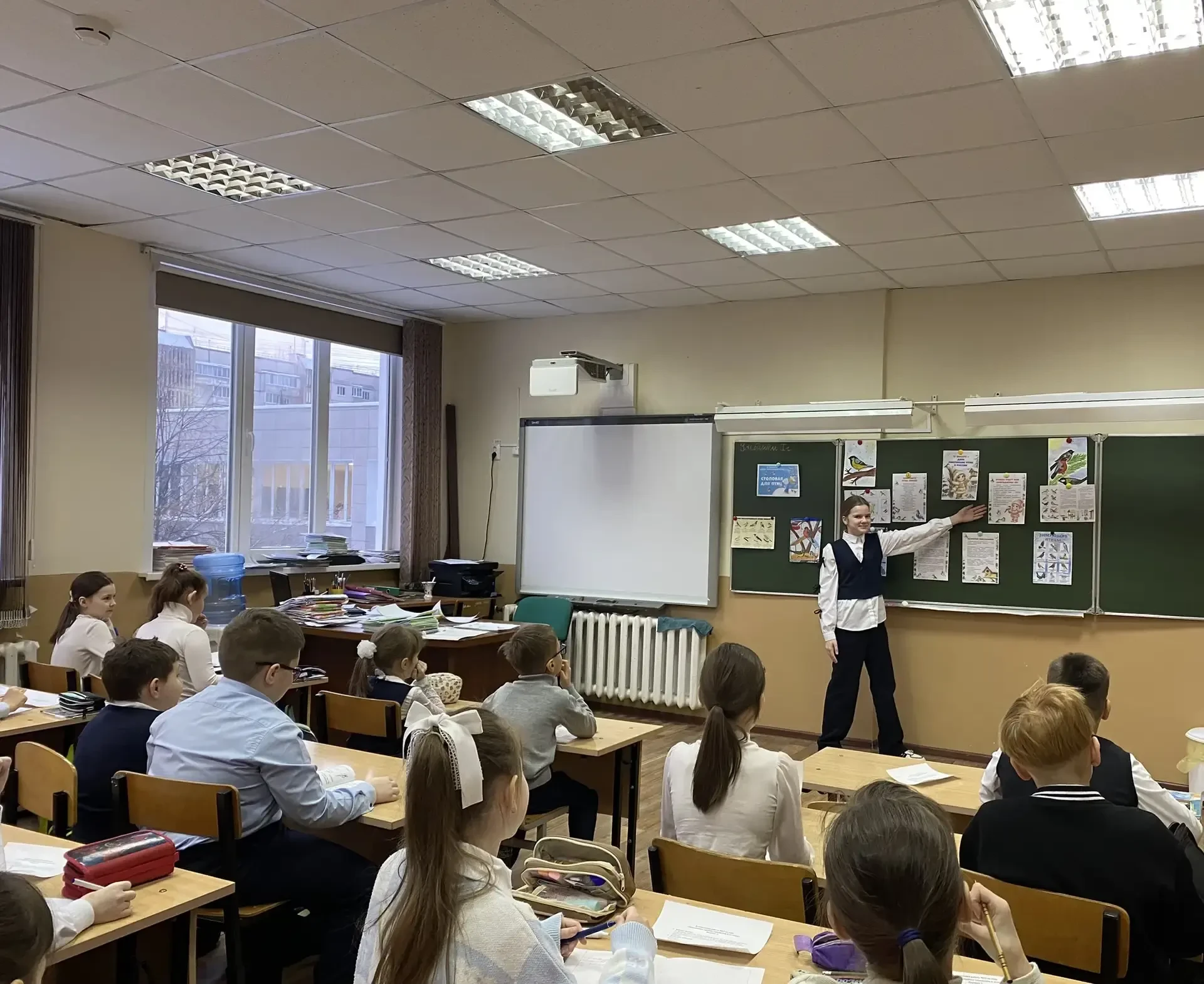 🕊️Ежегодно в нашей стране отмечается добрый экологический праздник - День зимующих птиц! Зимой птицы