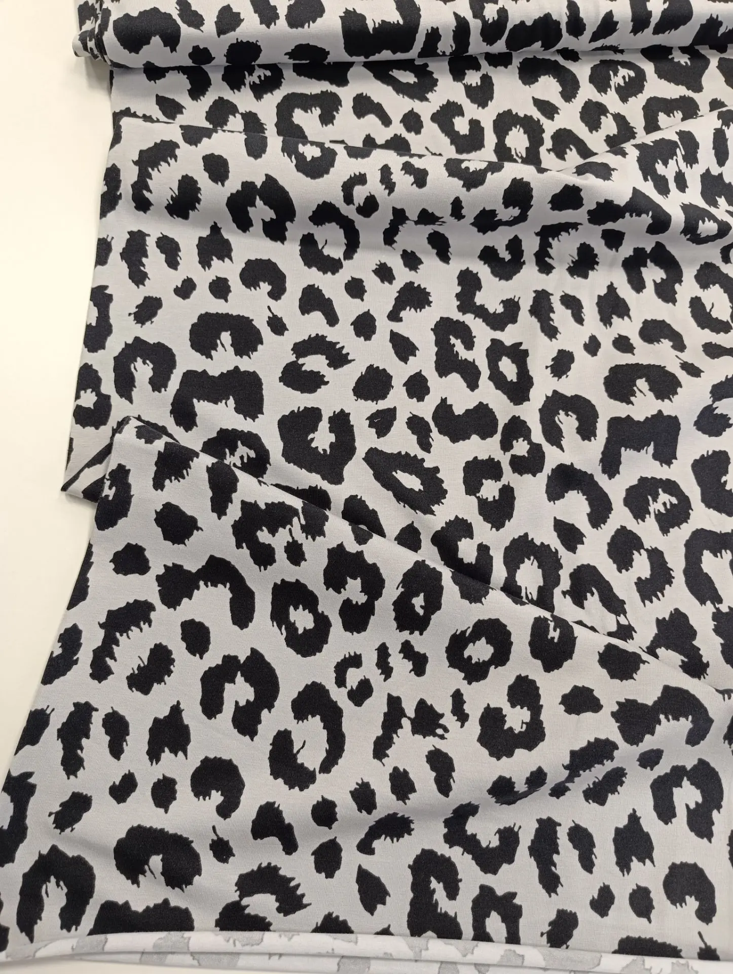 ✨💫✨В наличии!✨💫✨

Кулирка с лайкрой с принтом Зебра и Лео🐆🦓🐆
✂ 95% хлопок, 5% лайкра 180 см, 18