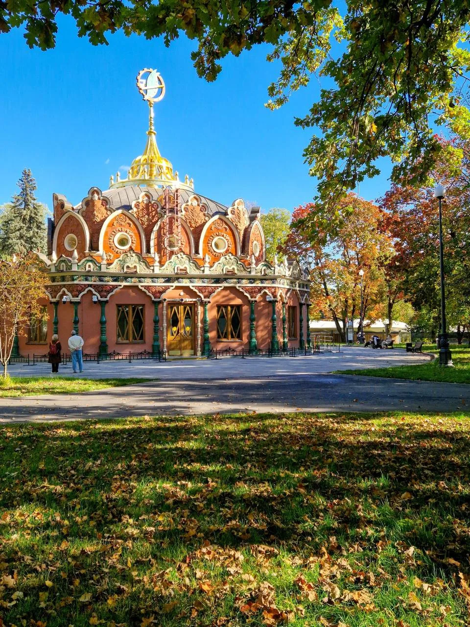 Осень на ВДНХ.