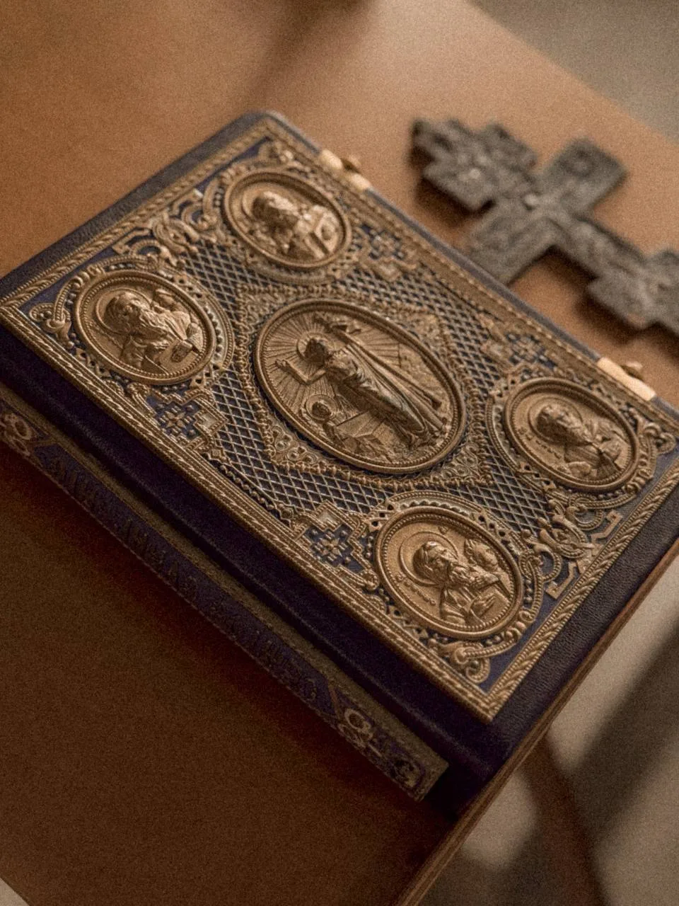 «Дневник дочки священника» - блог современной православной девушки, где вера - это обра...