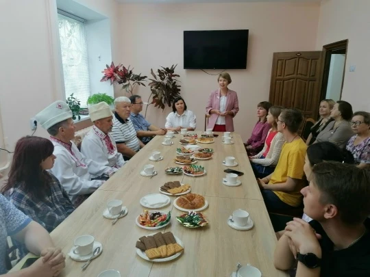 В формате научно-методического семинара прошла встреча ученых и сотрудников МарНИИЯЛИ с участниками 