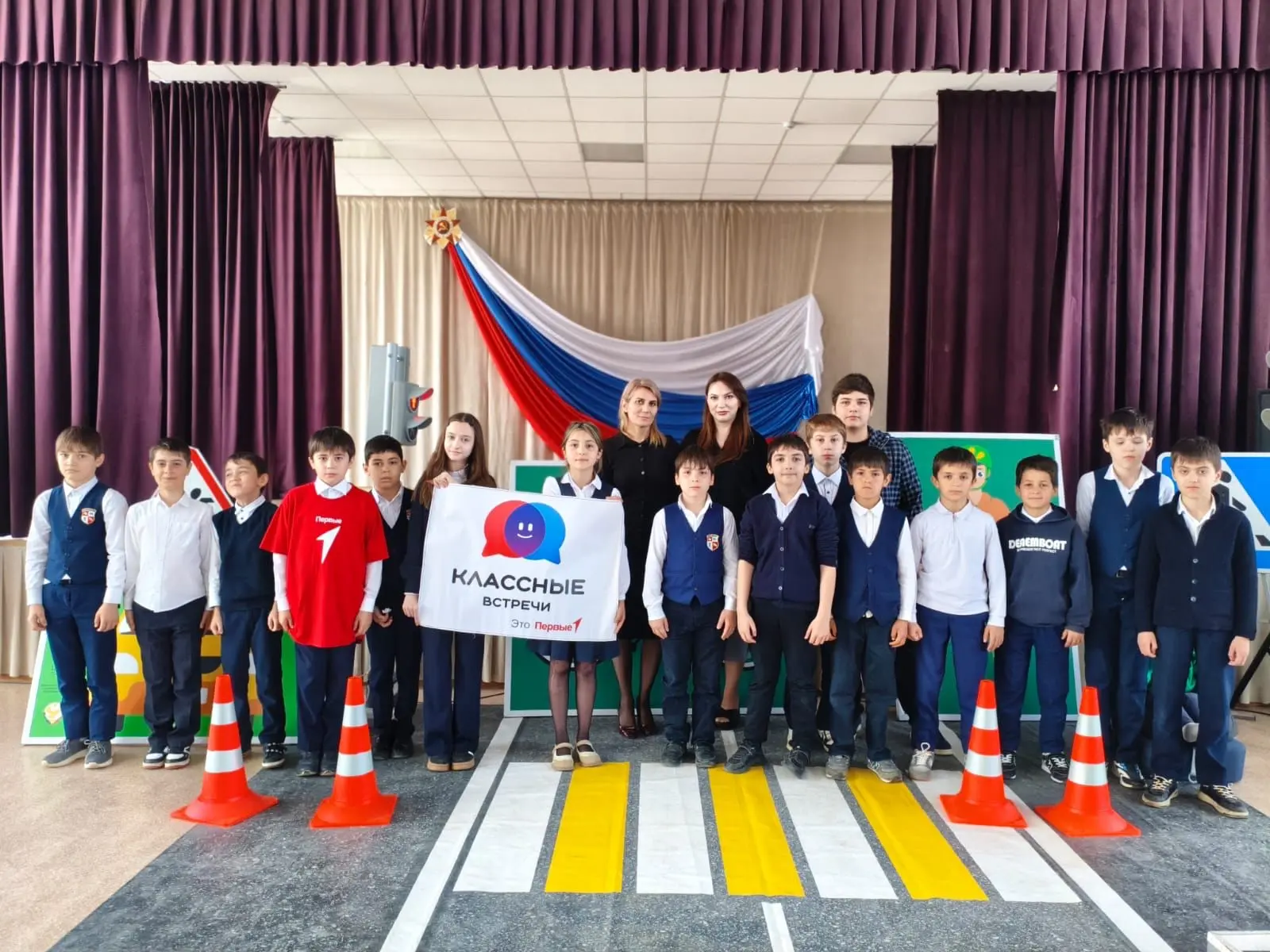 🚦Урок дорожной безопасности в школе №2 Буйнакска