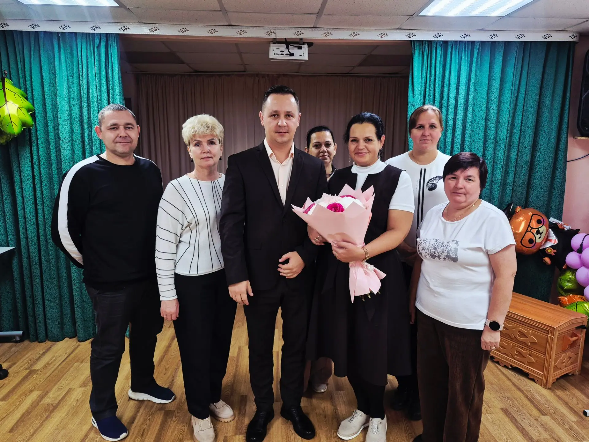 🎉 Поздравляем с Днём педагога дополнительного образования! 🎉