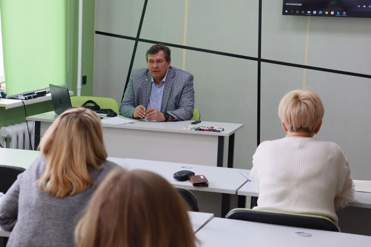 🔖 В рамках курса ДПО прошла лекция на тему «Основные информационные угрозы в период сп...