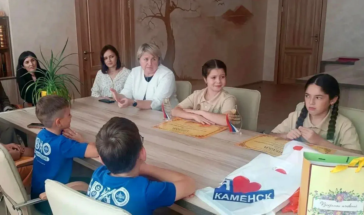 Школьники из Каменска-Уральского исследовали проблемы города и представили свои решения...