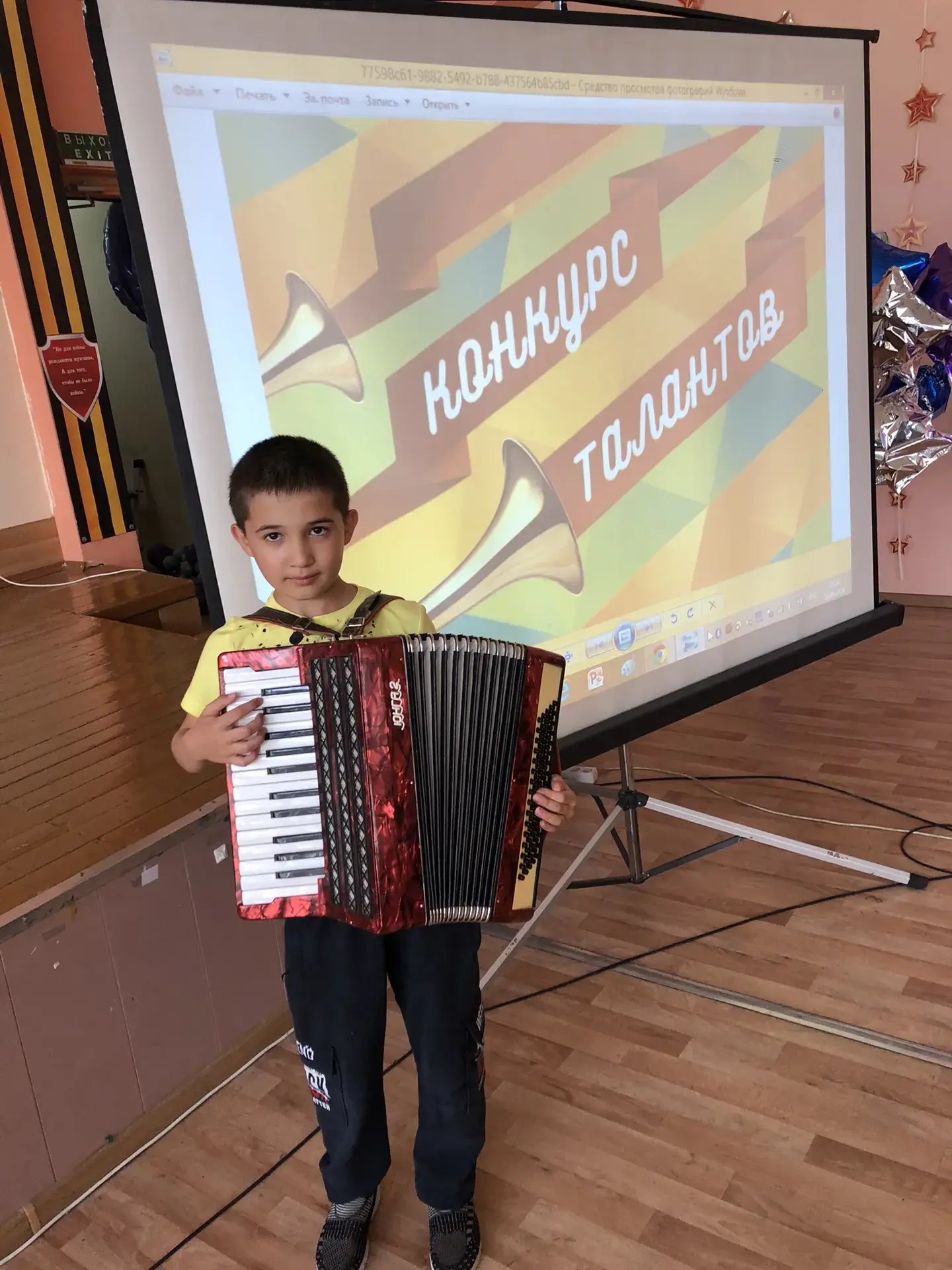 Таланты "Тула-града"

В летнем пришкольном лагере «Тула‑град» на базе учебного корпуса №2 состоялся 