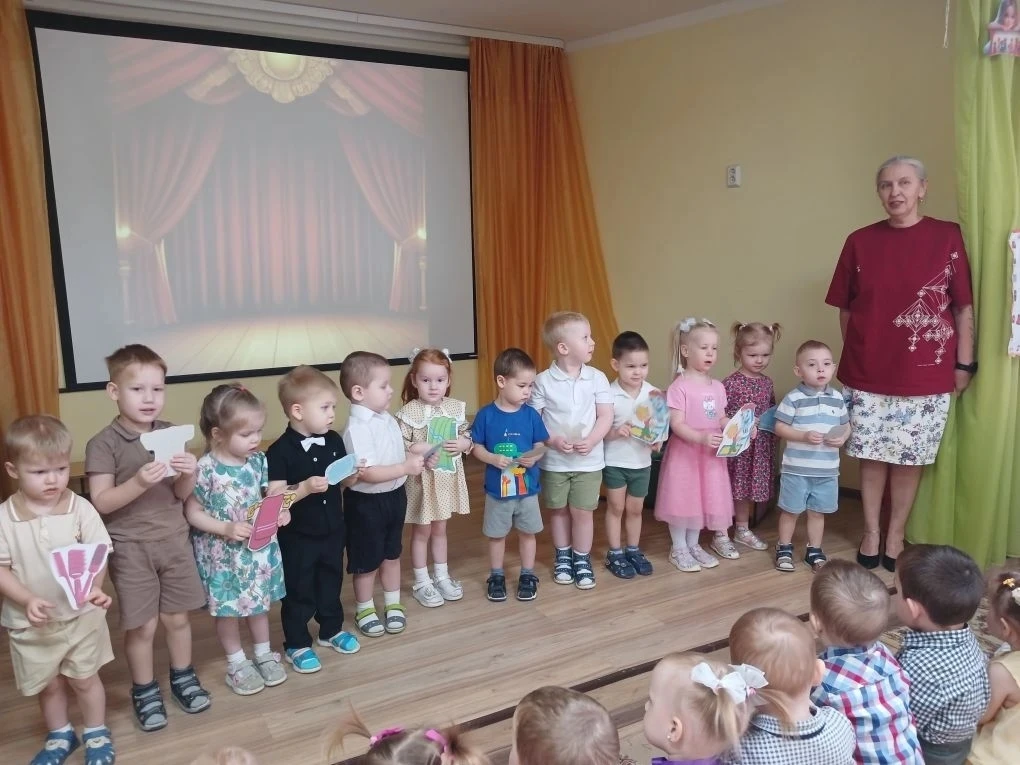 Как хорошо, что есть театр! …