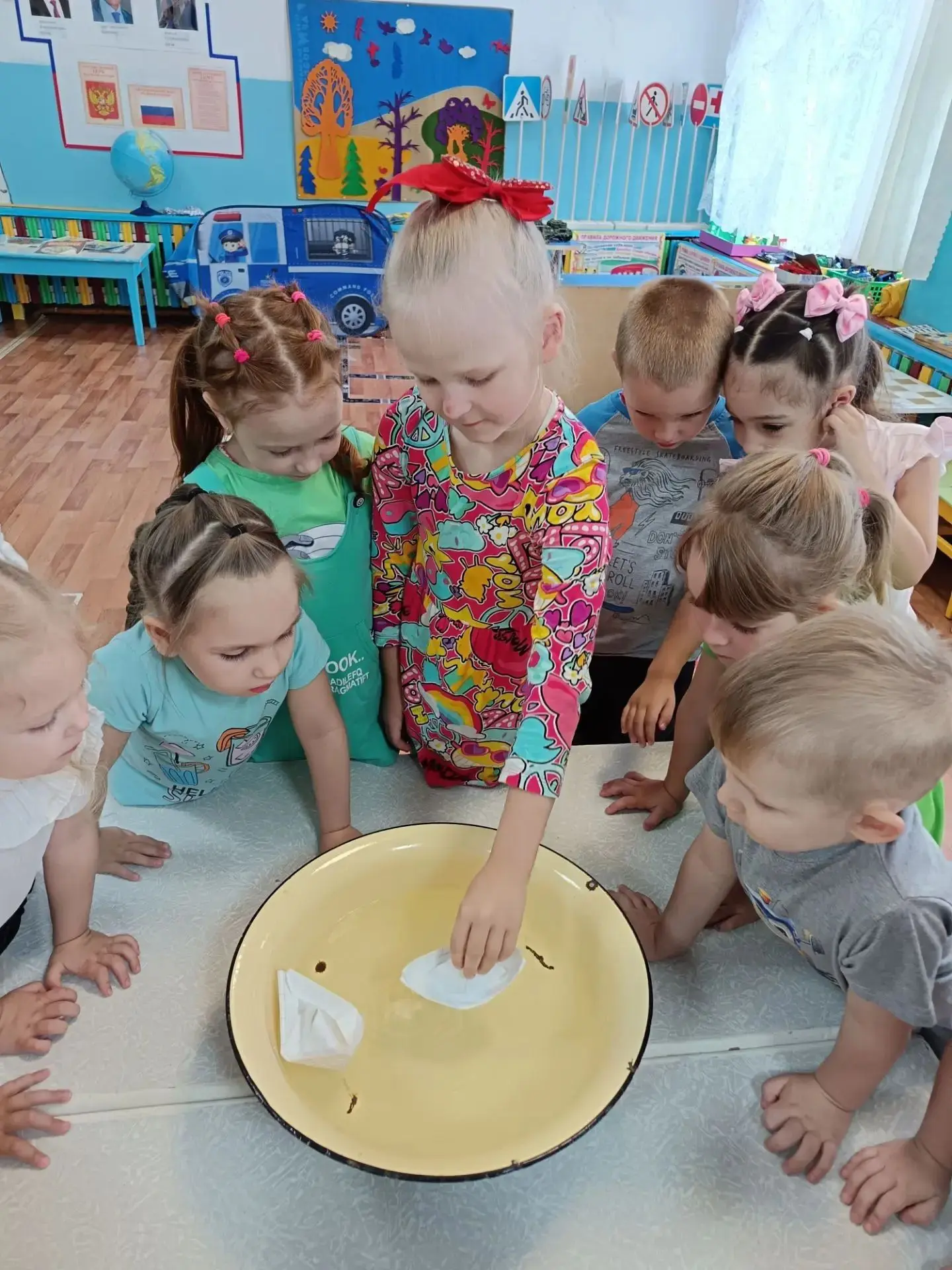 🌊🔬Сегодня в «Удивительном мире» — день великих открытий!