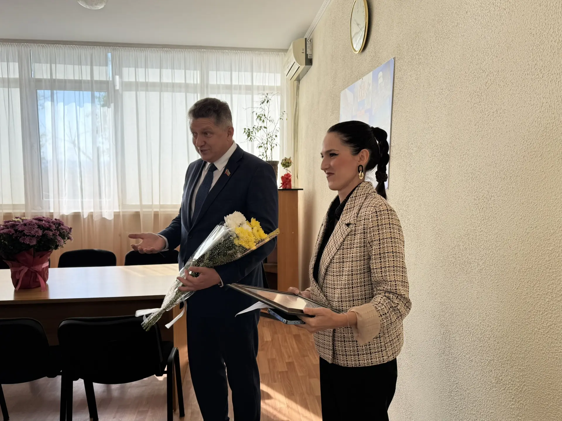 🧑‍🎓 5 октября, в День учителя, представители депутатского корпуса муниципального сове...