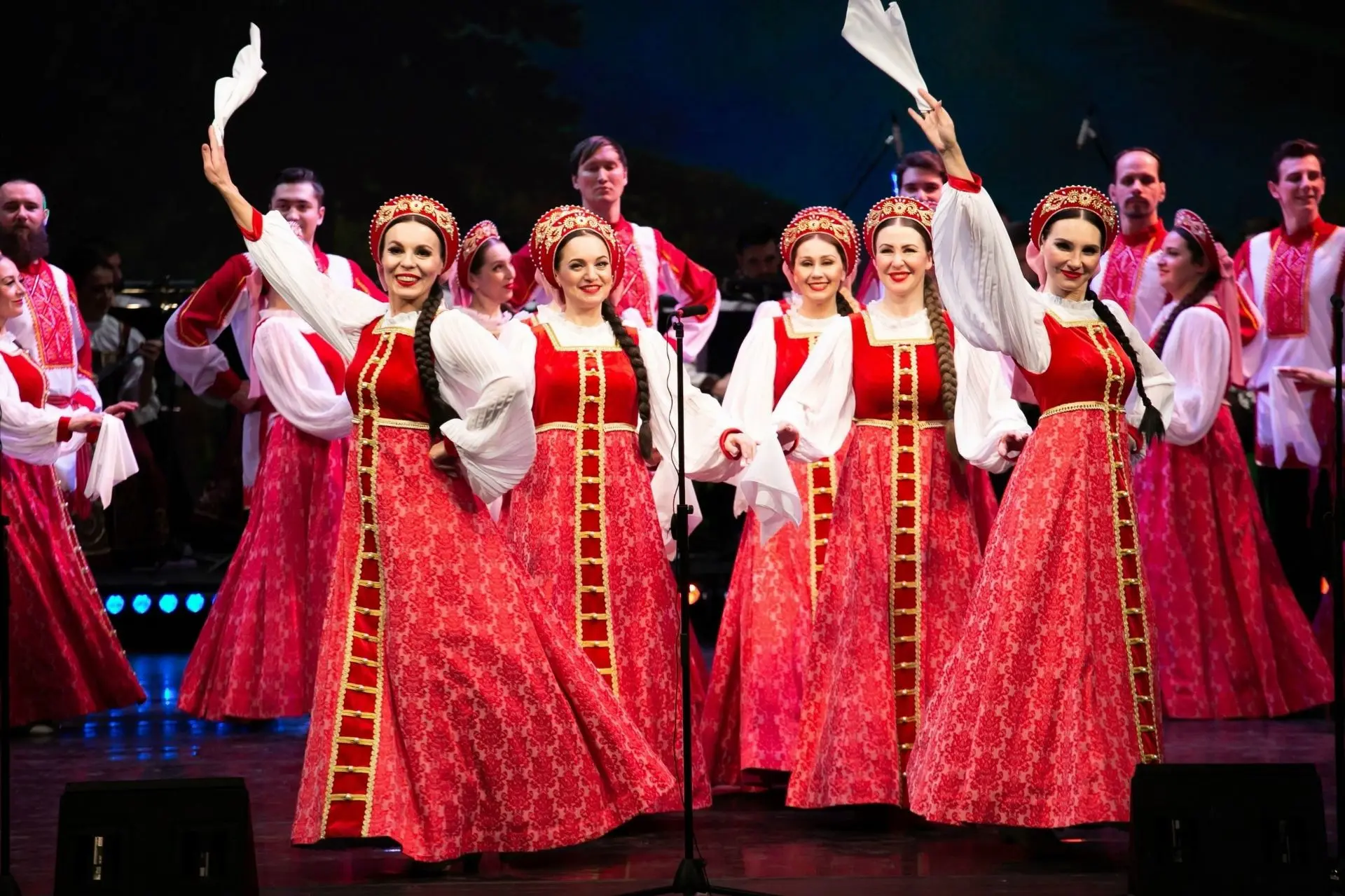 Сегодня отмечается День языков народов Российской Федерации! Поздравляем нашу многонаци...