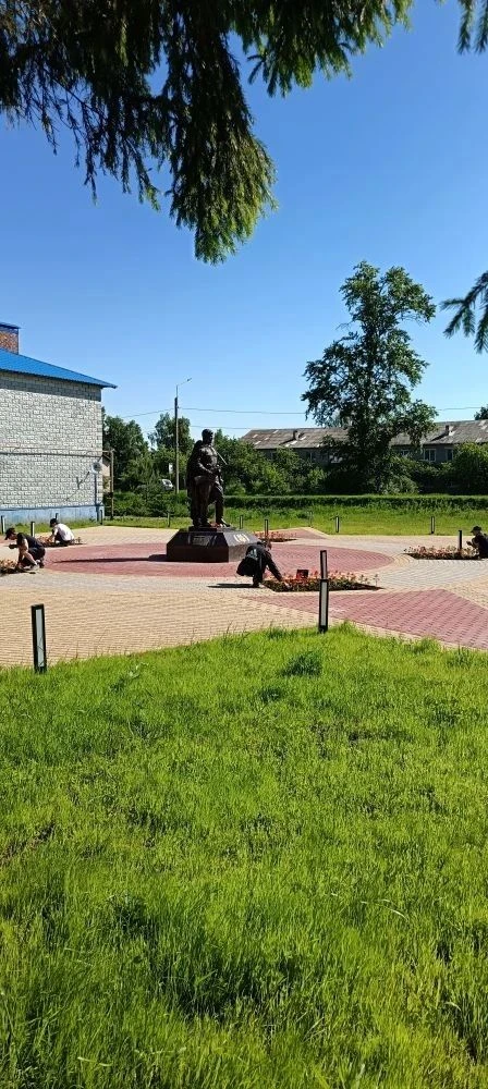 ТРУДОВАЯ БРИГАДА I ДЕНЬ 4