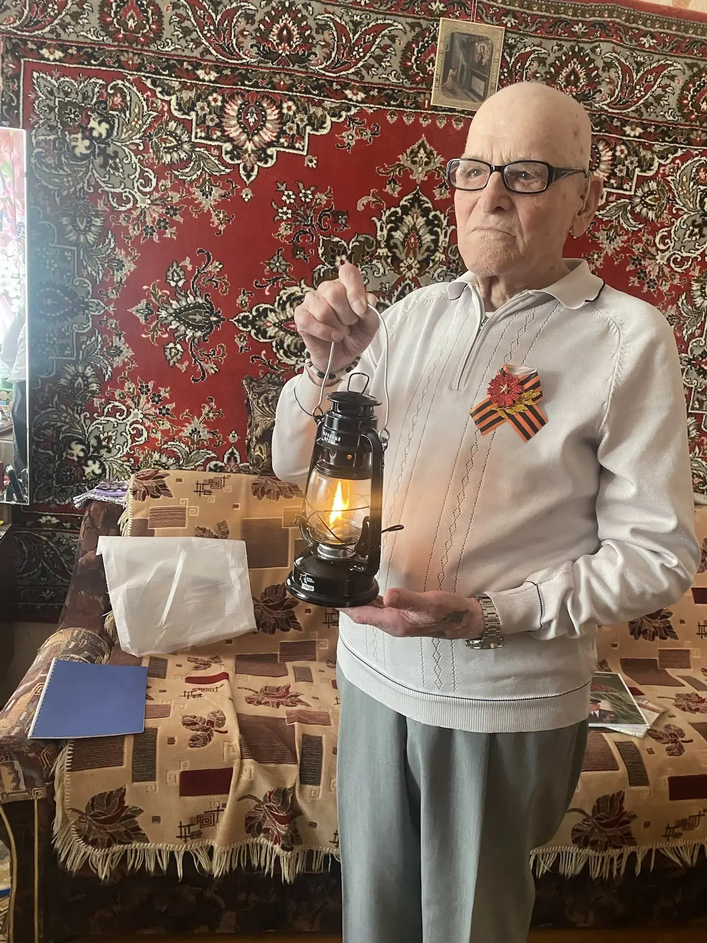 Сегодня в рамках всероссийской патриотической акции «Огонь памяти» руководитель региона...