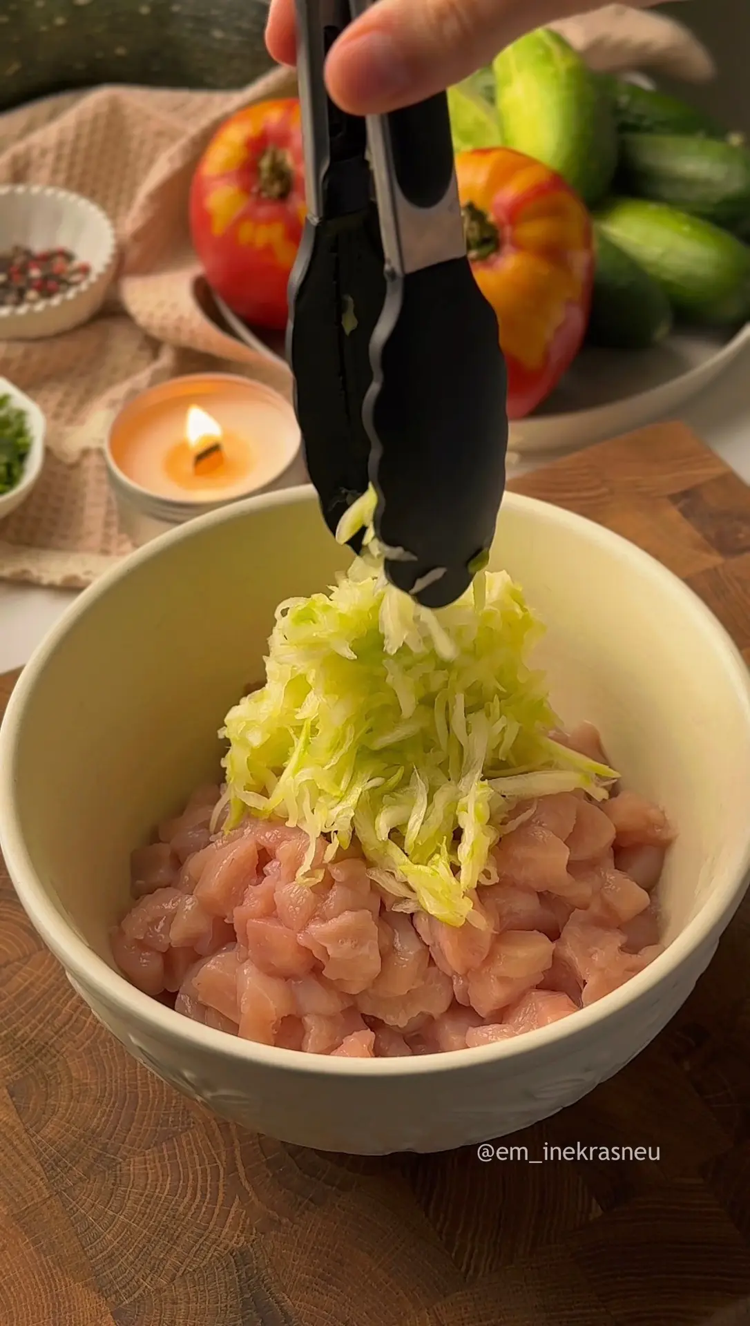 Рубленные котлеты с кабачком и зеленью, картофельное пюре, салат 🥗