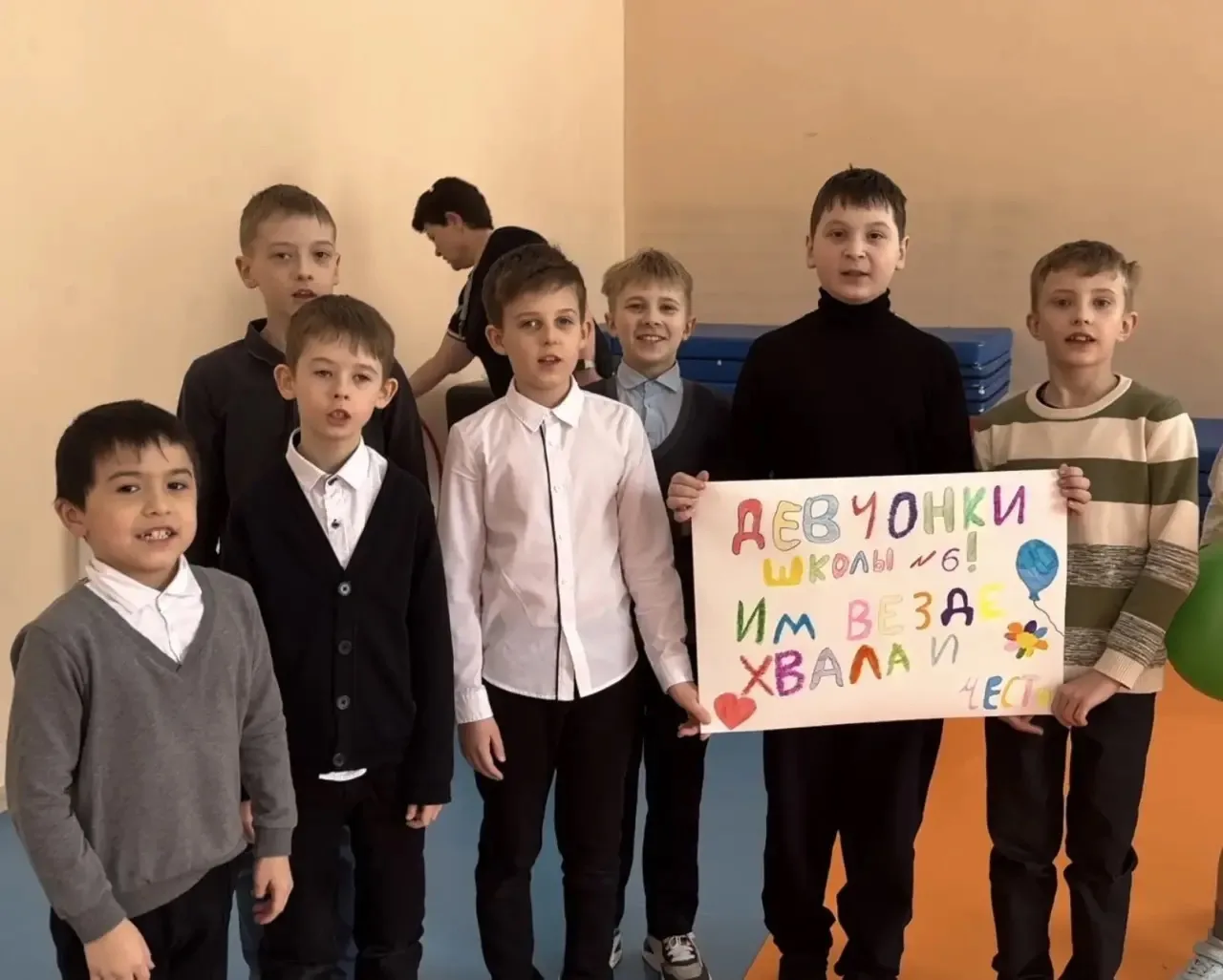 🌷Спортивный праздник в честь 8 марта в Ромодановских двориках  ✨ 4 марта наша школа отметила Междуна