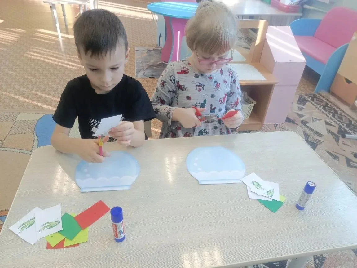 🐠 Подводное царство в группе «Речецветик» 🎨В старшей группе прошло необычное занятие ...