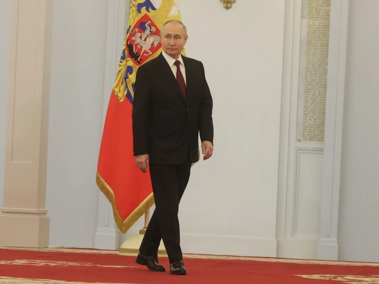 Путин не поедет на ЧМ-2026, сообщил Песков