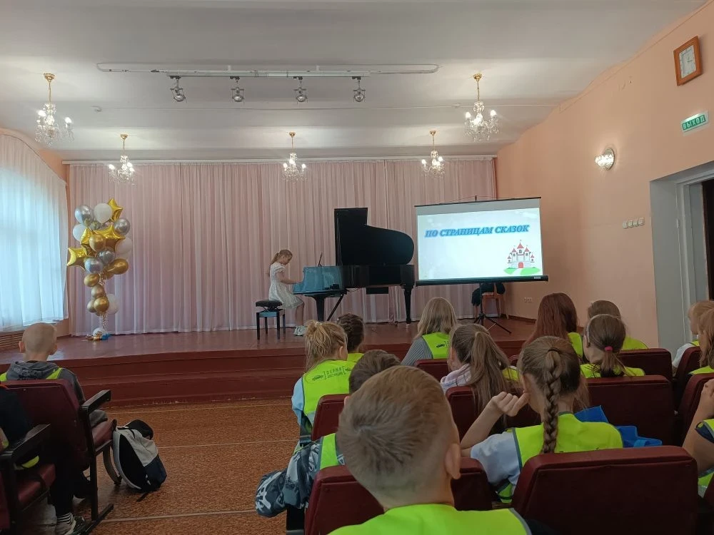 Пришкольный лагерь: День седьмой – Пиратские приключения и крылатые красавицы! 🏴‍☠️🦋
Вот и пролете