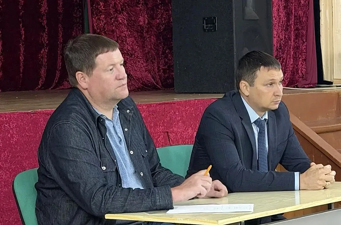 🏘️ Насущные вопросы обсудили на встрече с жителями Косьи, к которой присоединились и и...