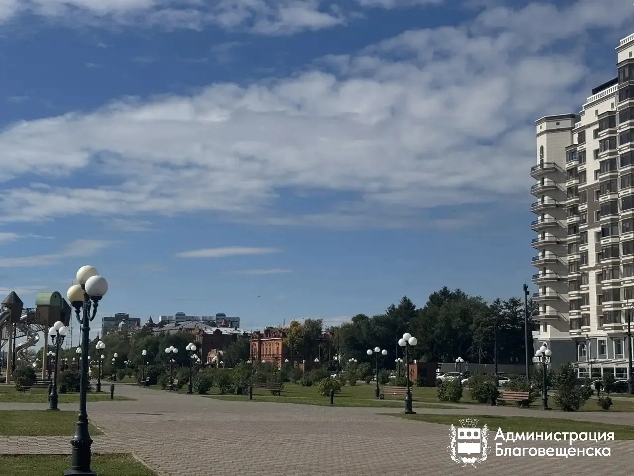 🌤️ Погода в Благовещенске на 19 сентября: ☁️🌦️