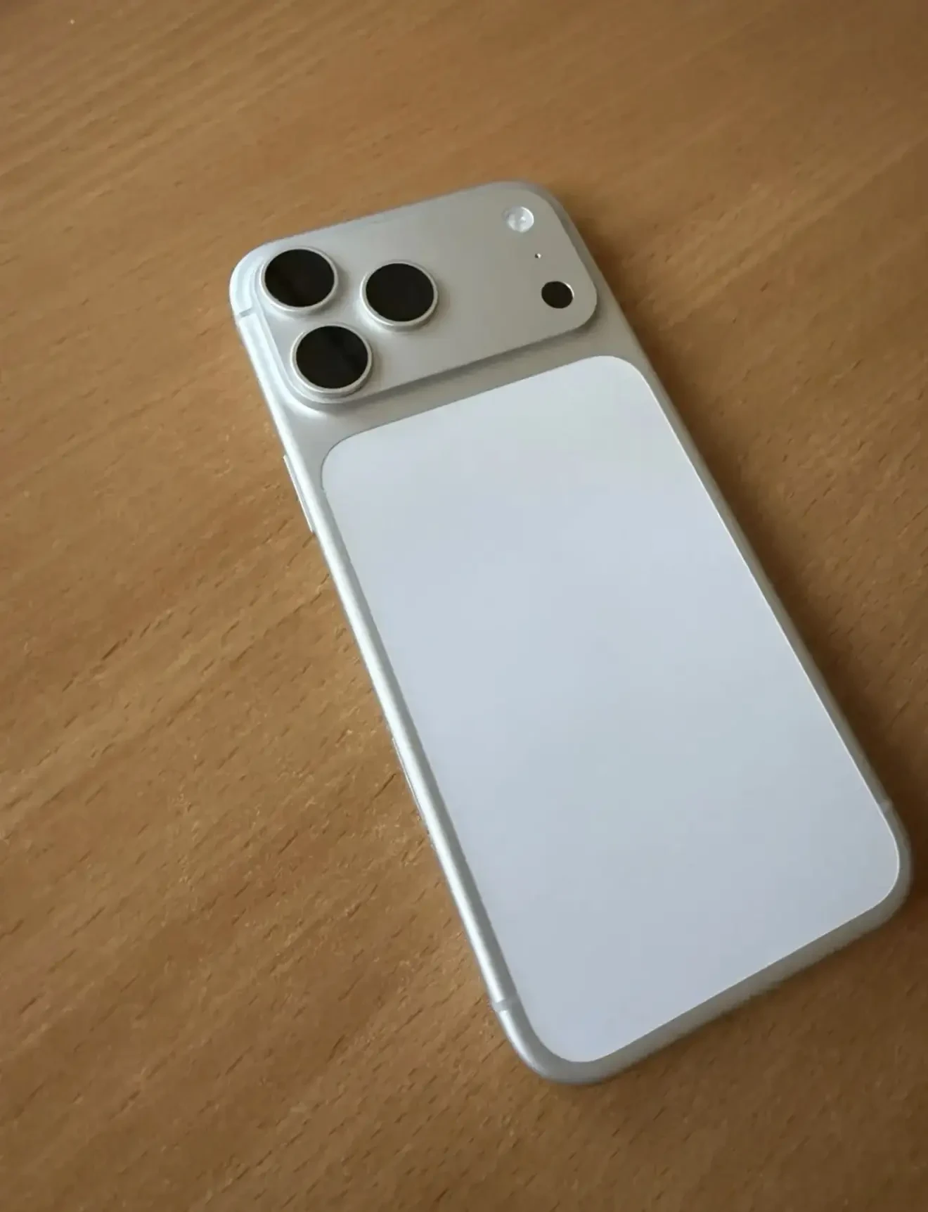 📱 В Тюмени сотрудника пункта выдачи заподозрили в хищении смартфона