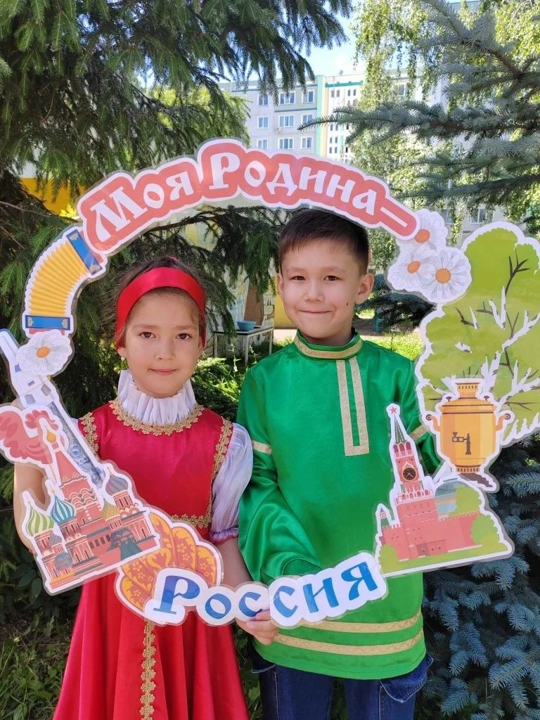 В преддверии одного из самых главных государственных праздников - Дня России — в детском саду №52 «С