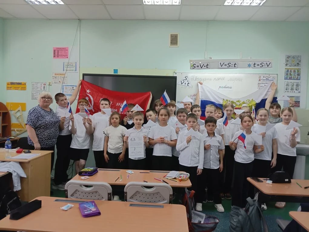 Вчера, для учеников 4 «б» класса состоялась важная встреча с председателем совета ветеранов с. Глилё
