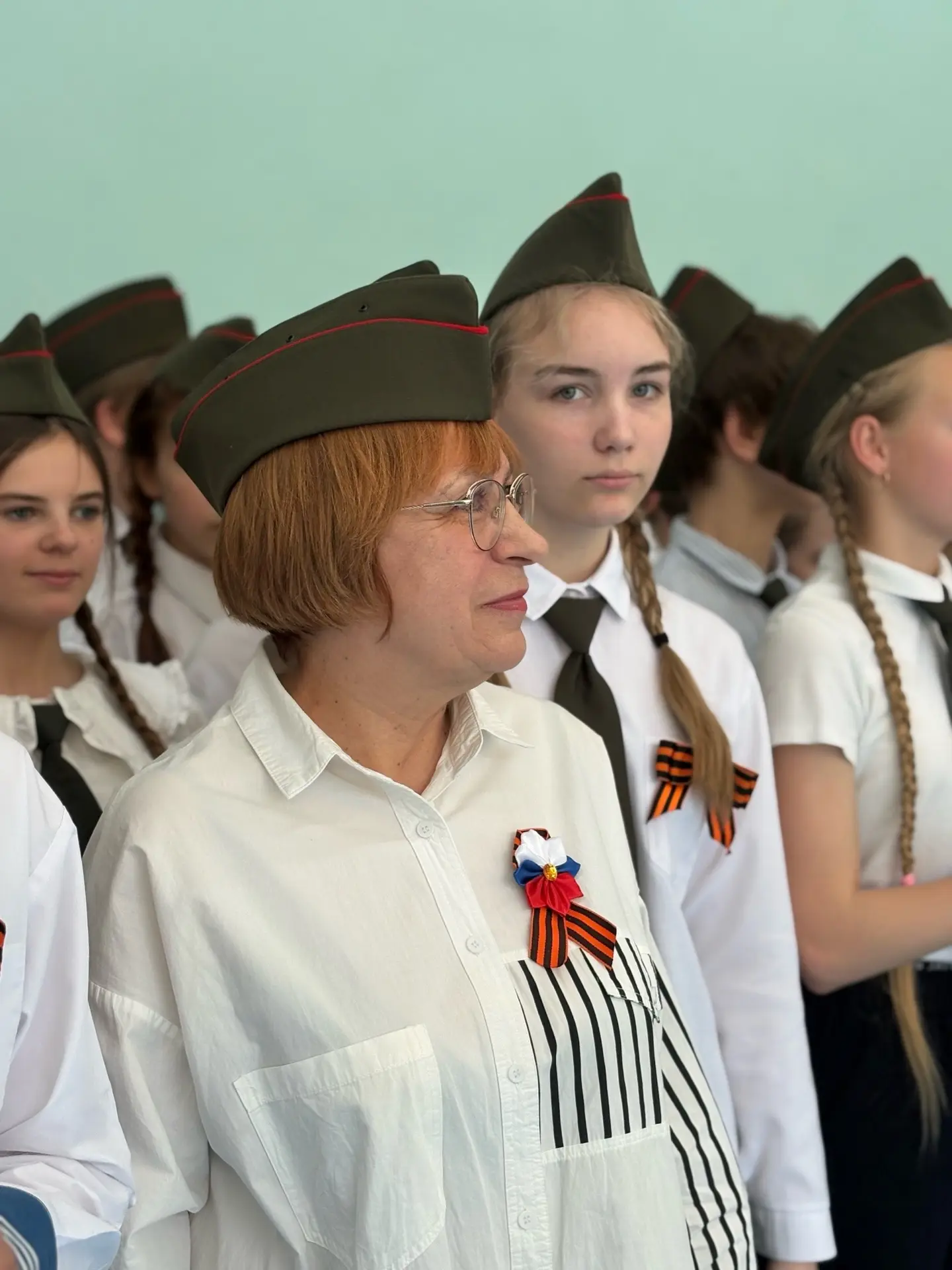 Смотрите Парад Победы на Красной площади? 🇷🇺 В нашей школе тоже прошёл свой Парад памяти в честь вел