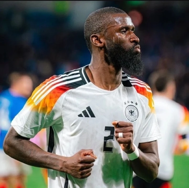 ‼️ Marca: Рюдигер завершает карьеру в сборной Германии, чтобы сосредоточиться на «Реале».