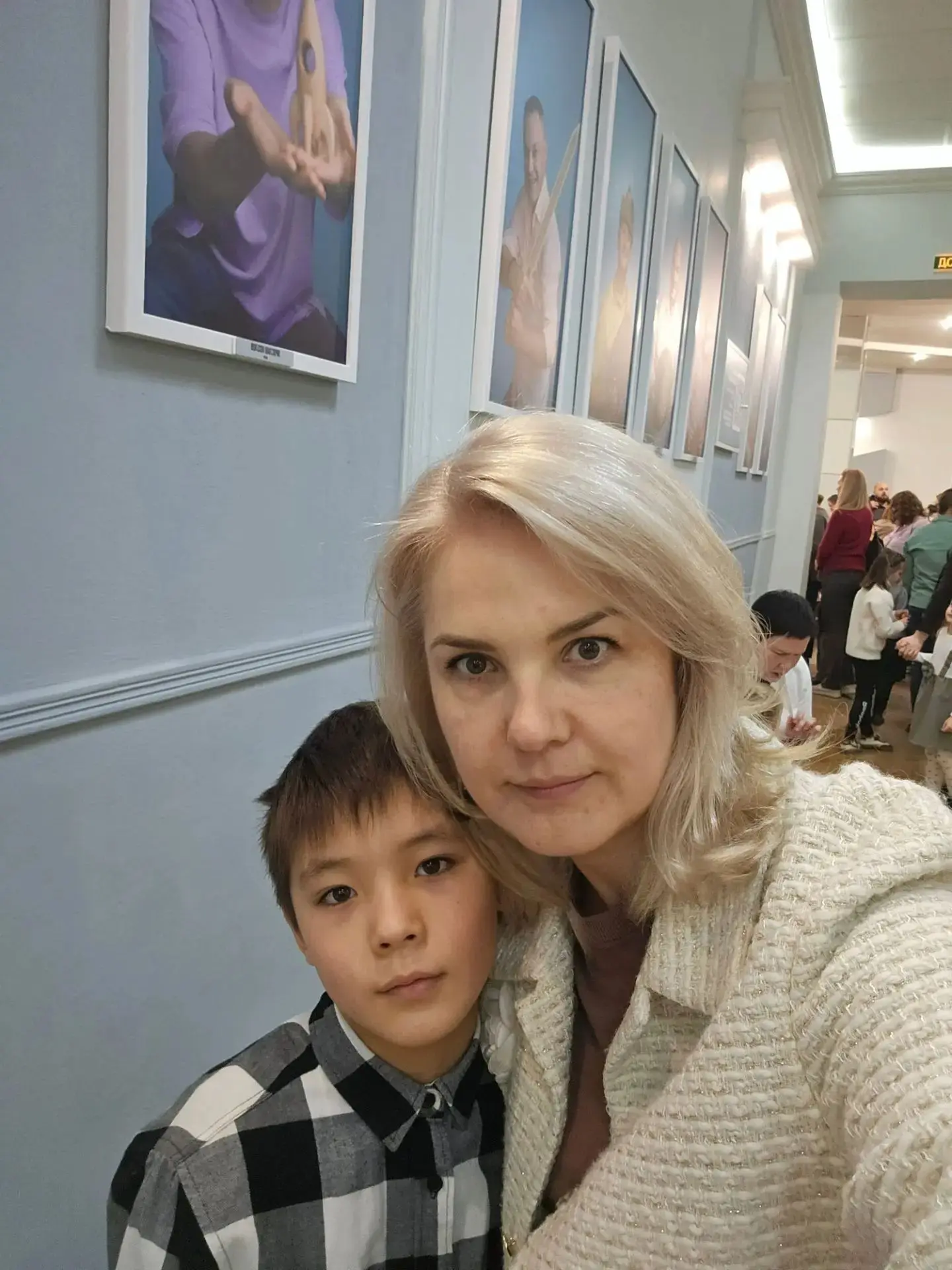 🎭 Сегодня сходили с Матвеем в ТЮЗ на «Кошкин дом». Всех своих детей по очереди вожу на...