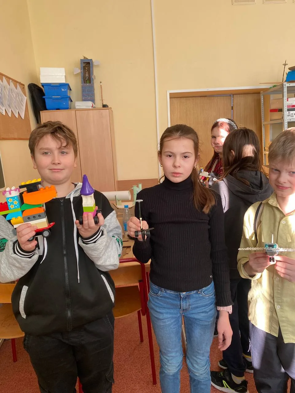 ✨ Наши экскурсии  📍 Ленинский проспект, 39А  🤩 Ученики 5 «Г» класса побывали в Проектном Центре «Ста