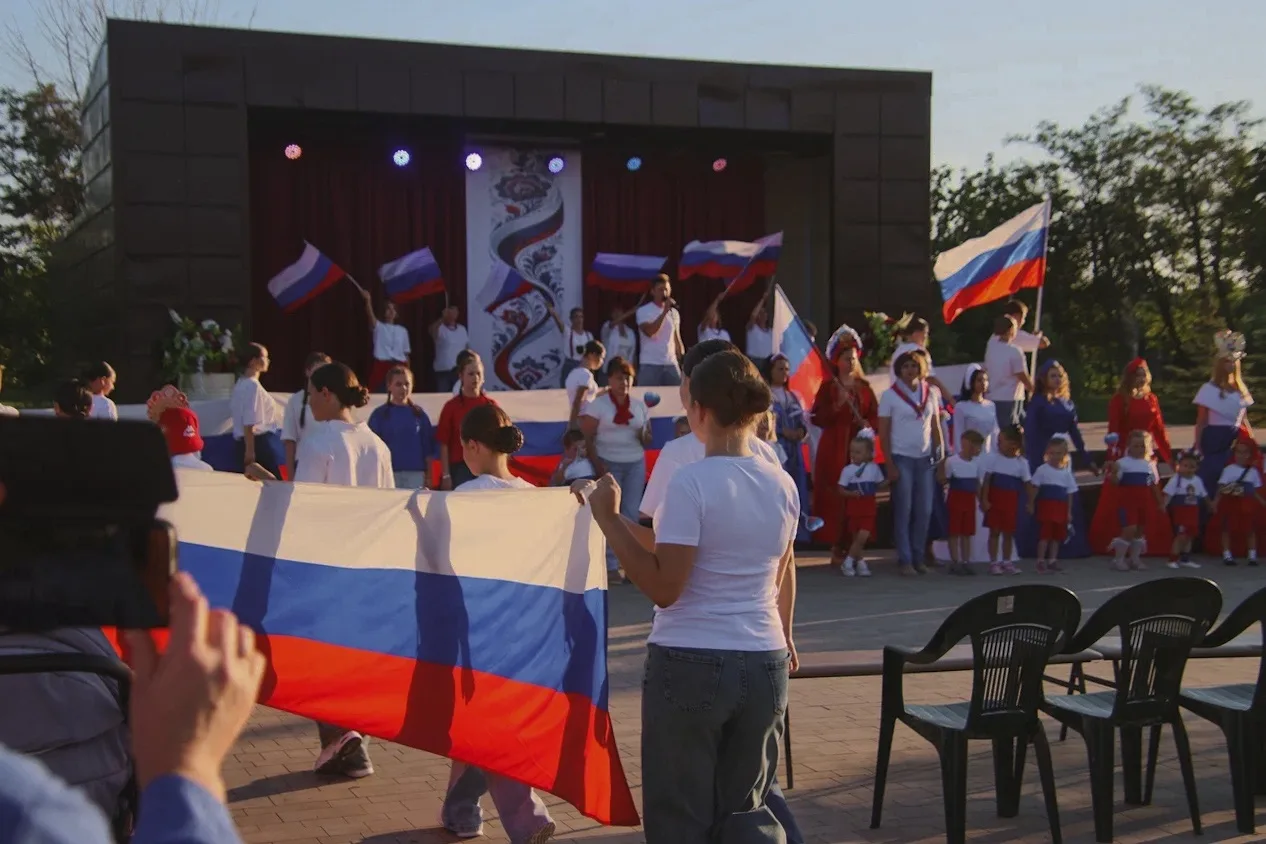 22 августа – День Государственного Флага России.