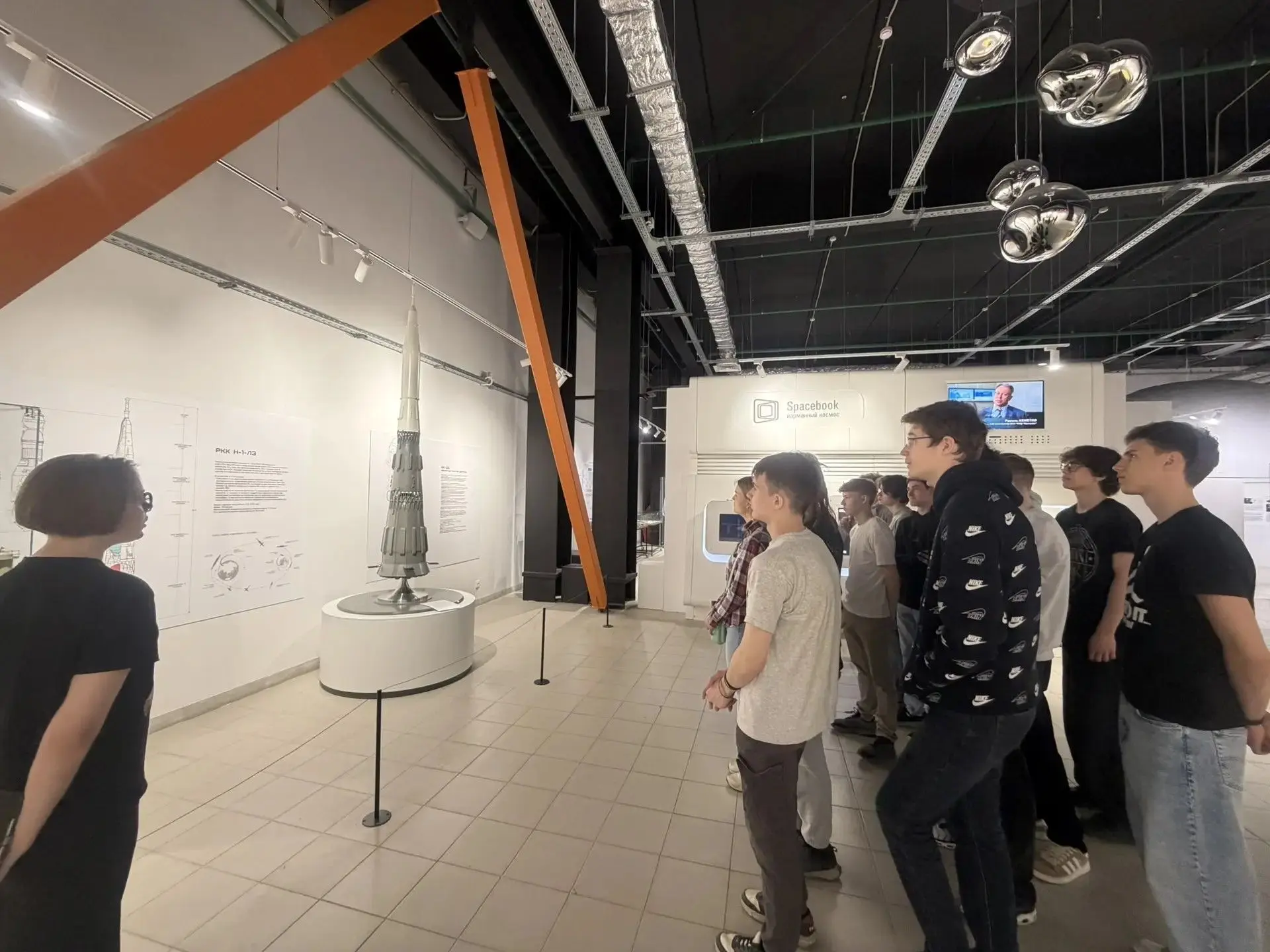 с 28.03.2026 по 04.04.2026 лицеисты 10Г, 11Б, 11В  отправились на временную площадку музея «Самара К