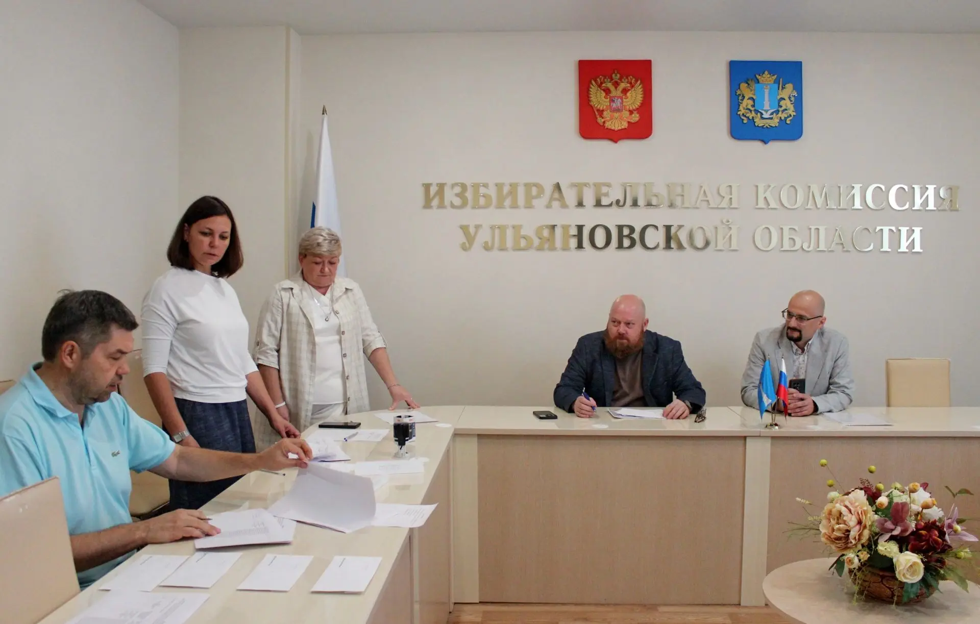 Избирательная комиссия Ульяновской области провела жеребьевки по распределению телеради...