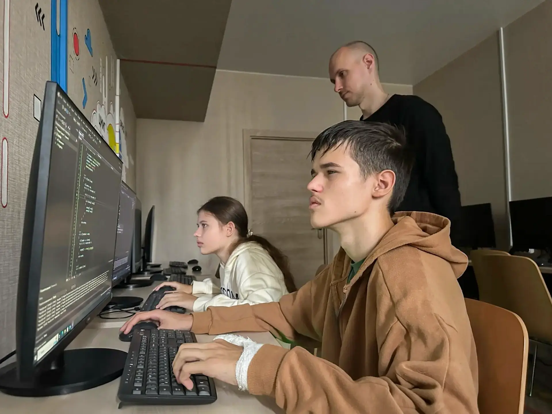 В Сургуте школьники осваивают инженерные и цифровые технологии при поддержке Фонда «Мой...