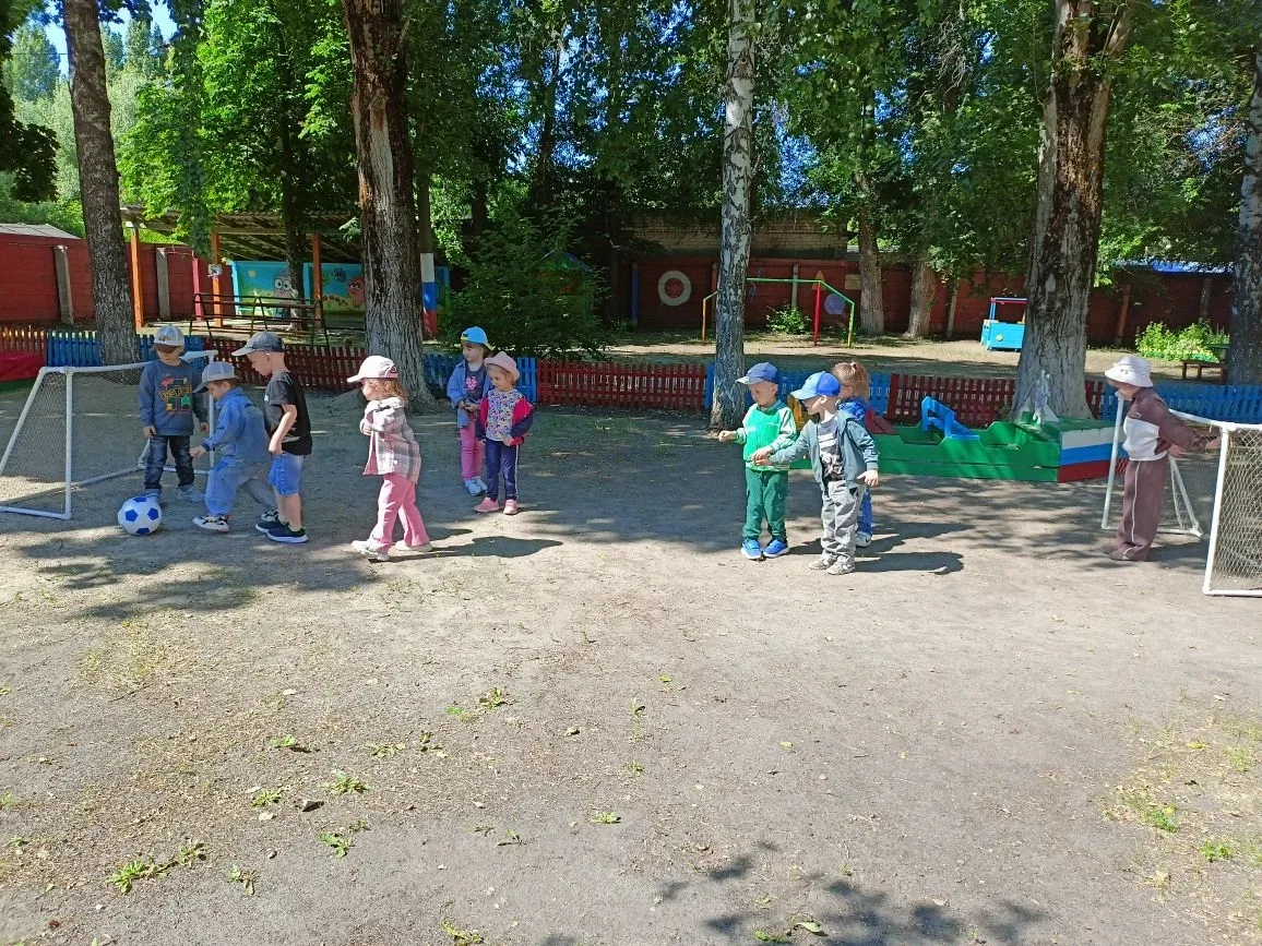 Футбольный бум в нашем детском саду! 19 июня мы отметили Всемирный день футбола — и было по‑настояще