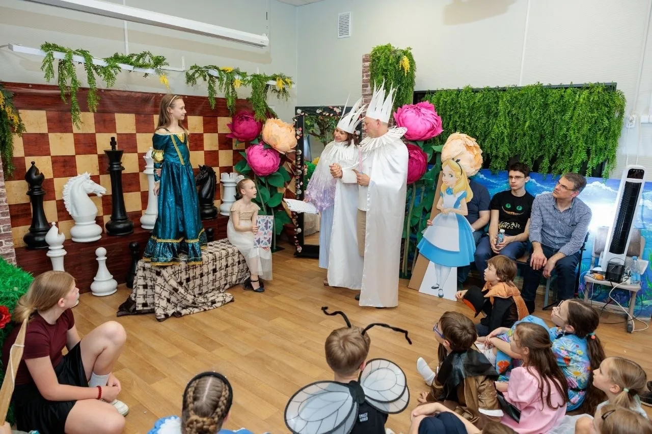 Ярко и незабываемо отметил окончание учебного года и начальной школы 4 «А»  🎭 Гвоздем праздника стал