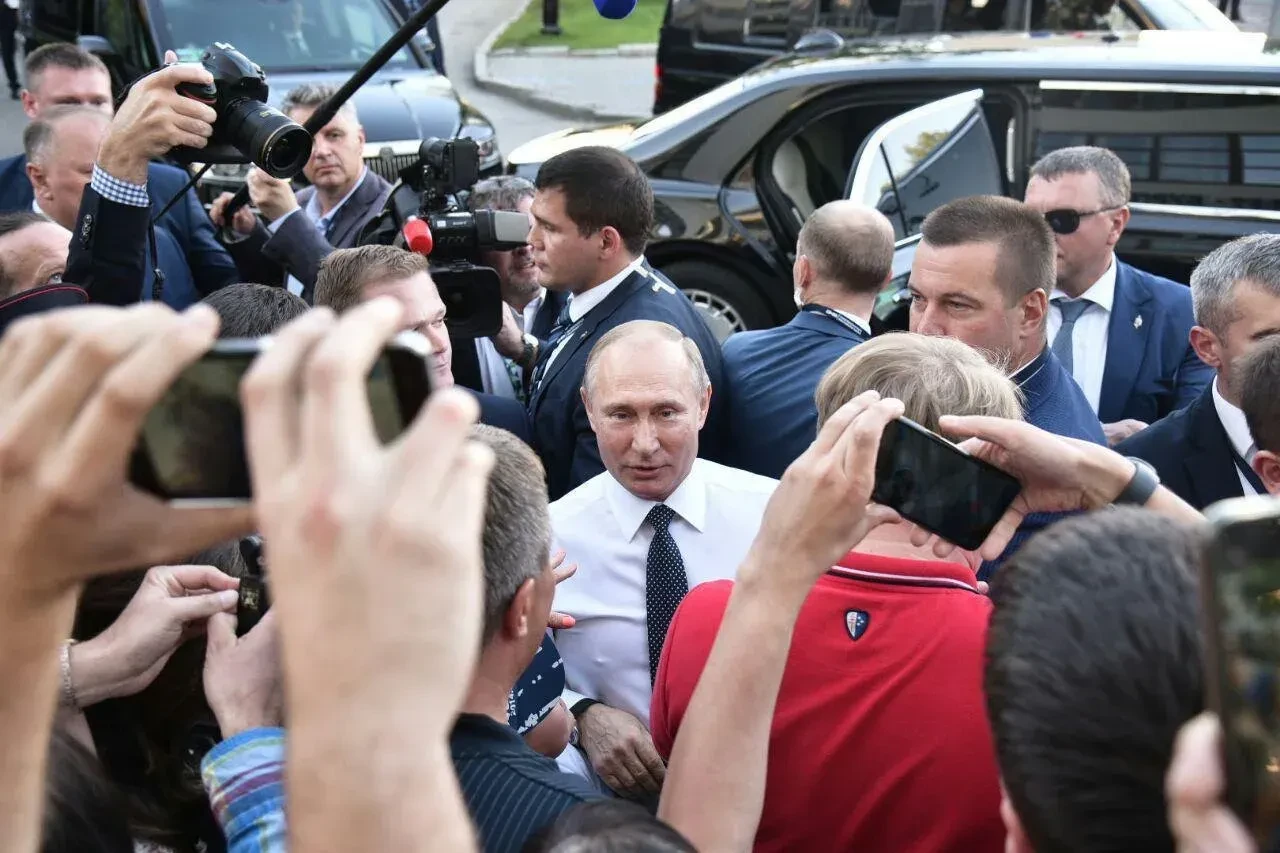 Владимир Путин может посетить Международный фестиваль молодёжи в Екатеринбурге