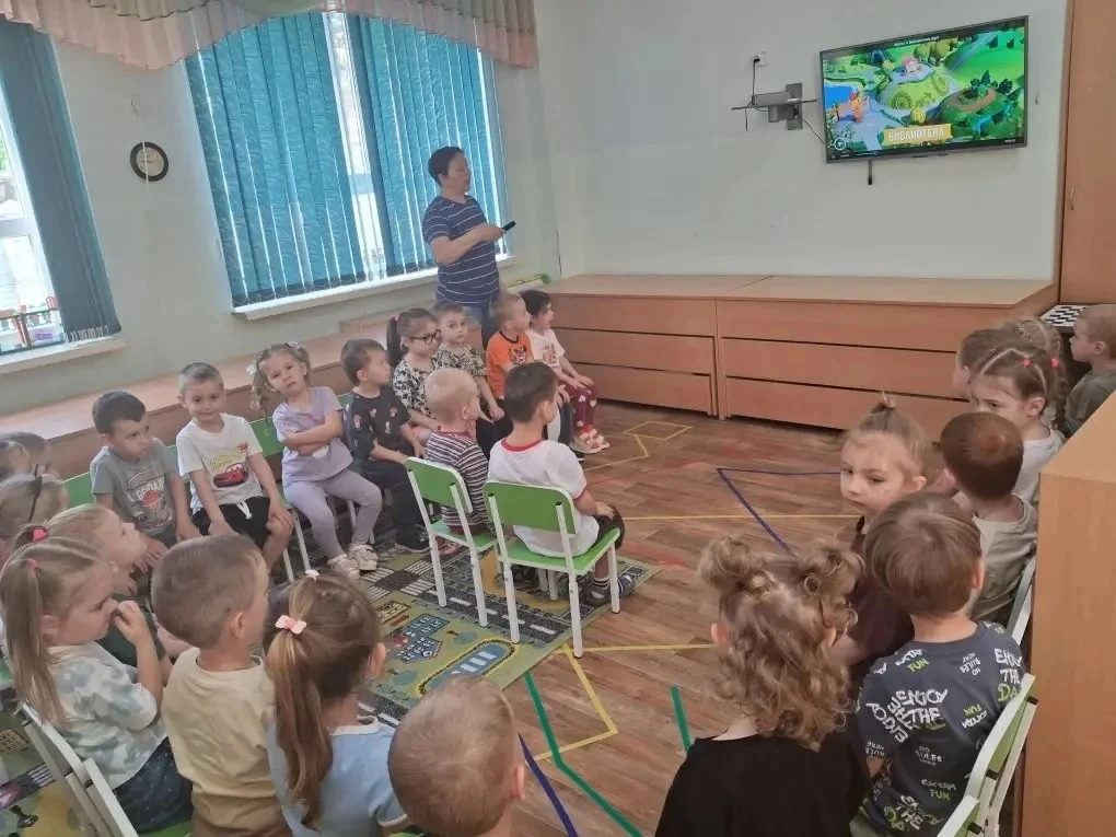 👨‍🎓Будем следовать советам одного мудреца: Живи, учись, всегда весь мир узнать стремись. Все это д